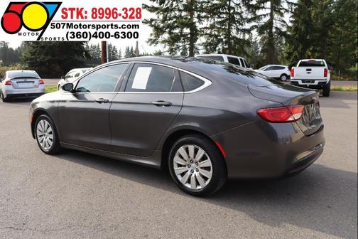 2016 Chrysler 200 LX