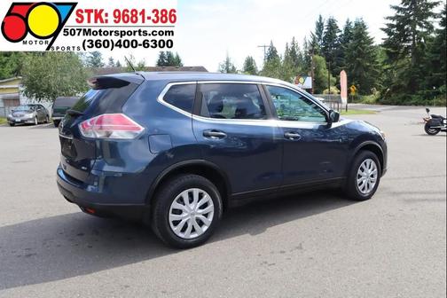 Blue 2016 Nissan Rogue SL