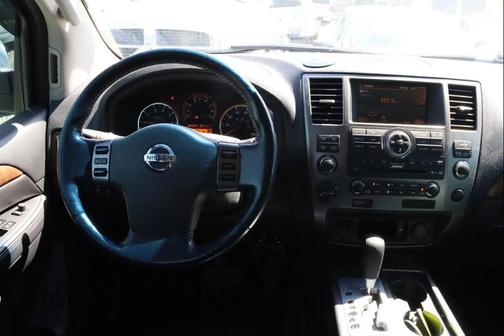 Silver Lightning 2009 Nissan Armada LE