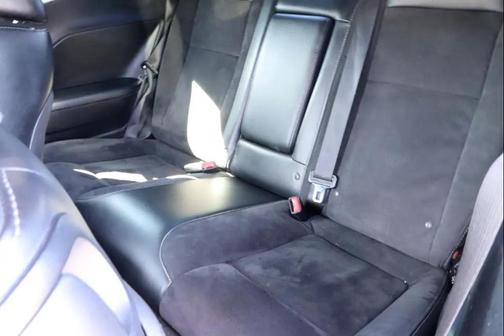 Pitch Black Clearcoat 2015 Dodge Challenger R/T Scat Pack