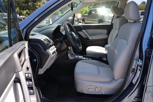 Marine Blue Pearl 2014 Subaru Forester 2.5i Premium