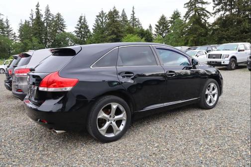 Black 2009 Toyota Venza Base