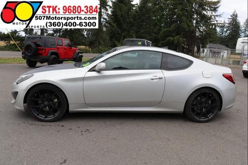 Silver 2013 Hyundai Genesis Coupe 2.0T Premium