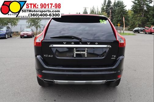 2015 Volvo XC60 T6 Platinum