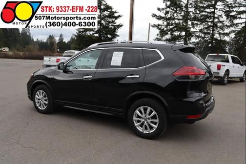 2018 Nissan Rogue SV