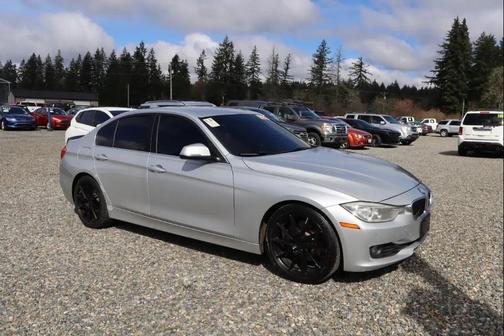 Silver 2015 BMW 320 i
