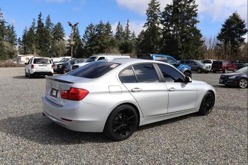 Silver 2015 BMW 320 i