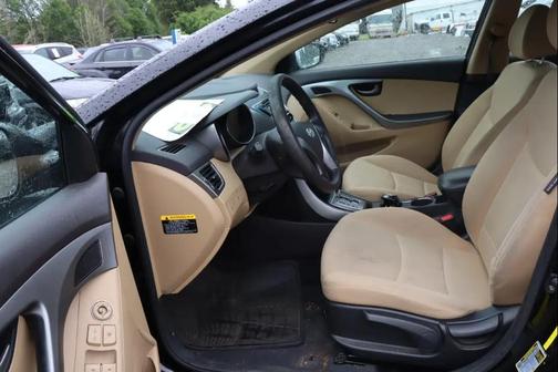 Black Diamond 2013 Hyundai ELANTRA Limited