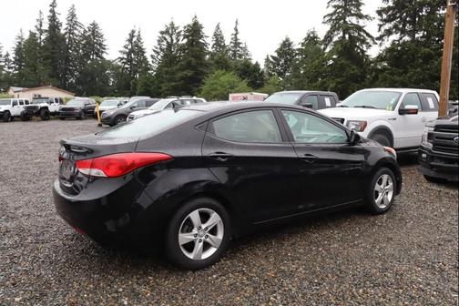 Black Diamond 2013 Hyundai ELANTRA Limited