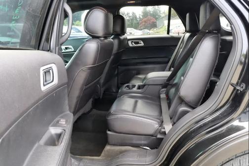White Platinum Metallic Tri-Coat 2015 Ford Explorer Sport