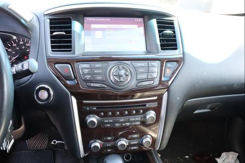 Super Black 2014 Nissan Pathfinder Platinum