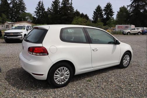 Candy White 2012 Volkswagen Golf 2.5L