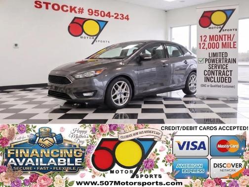 Ruby Red Metallic Tinted Clearcoat 2015 Ford Focus SE