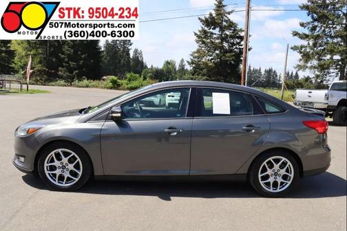 Ruby Red Metallic Tinted Clearcoat 2015 Ford Focus SE