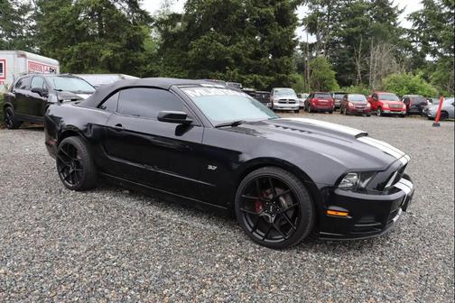 Black 2013 Ford Mustang V6