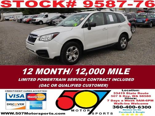 Crystal White Pearl 2017 Subaru Forester 2.5i