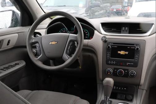 Blue Velvet Metallic 2017 Chevrolet Traverse LS