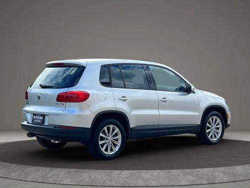 2014 Volkswagen Tiguan Auto SE