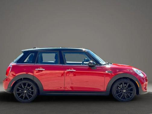 2016 MINI Hardtop Cooper