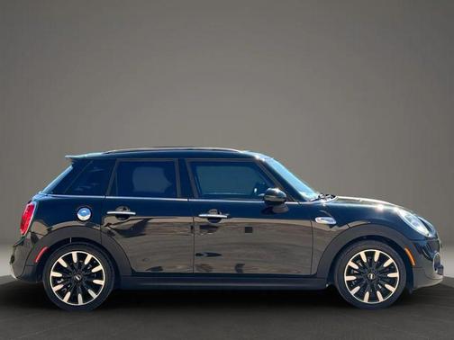 2016 MINI Hardtop Cooper S