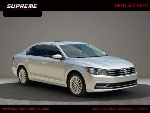 Reflex Silver Metallic 2016 Volkswagen Passat 1.8T SE Sedan
