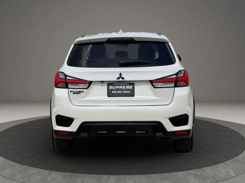 Diamond White Pearl 2021 Mitsubishi Outlander Sport 2.0 SP