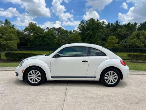 2012 Volkswagen Beetle Base