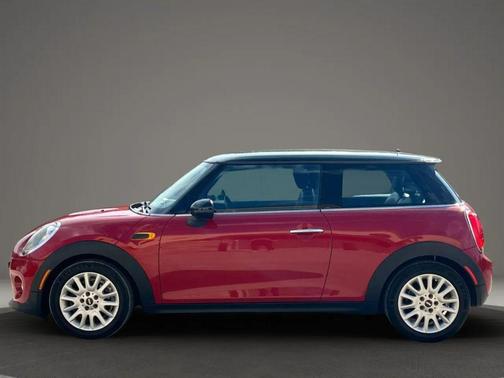 2016 MINI Hardtop Cooper