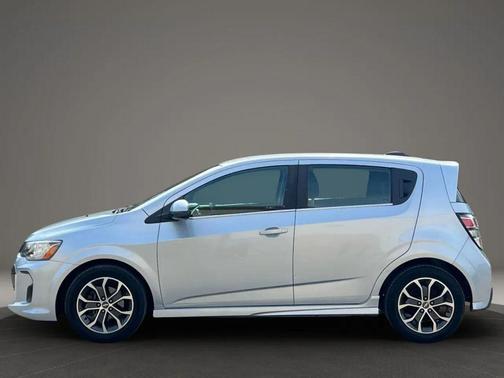 2017 Chevrolet Sonic LT