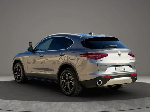 2018 Alfa Romeo Stelvio Ti Sport
