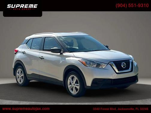 2019 Nissan Kicks S