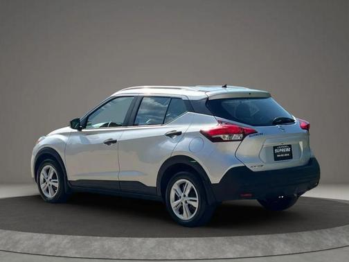 2019 Nissan Kicks S