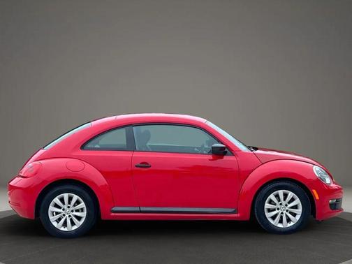 2015 Volkswagen Beetle 1.8T