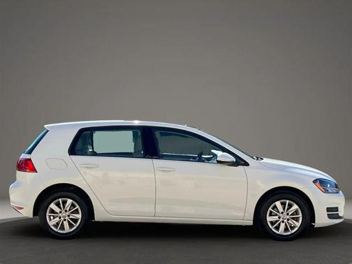 2015 Volkswagen Golf Auto TSI S w/Sunroof