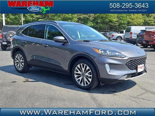 2022 Ford Escape TITANIUM
