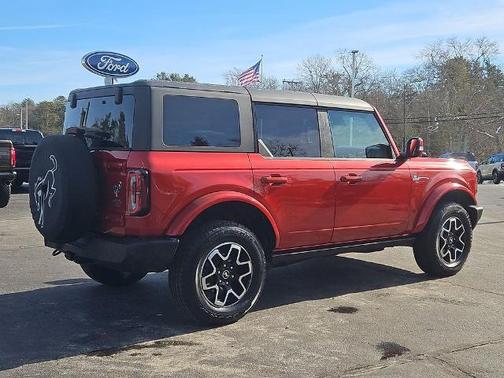 2023 Ford Bronco OUTER BANKS