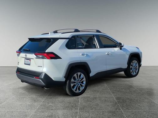 2021 Toyota RAV4 Limited