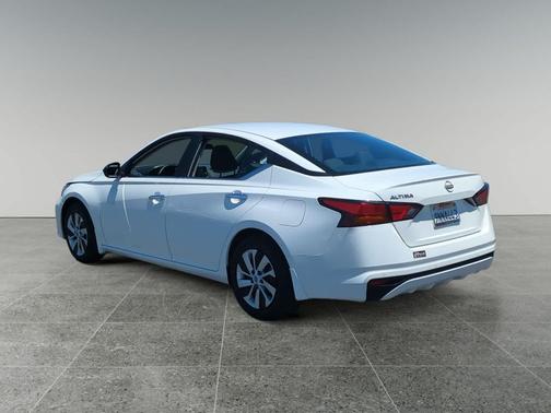 2024 Nissan Altima S FWD