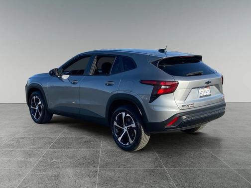 2025 Chevrolet Trax FWD 1RS