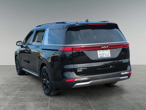 2024 Kia Carnival SX Prestige
