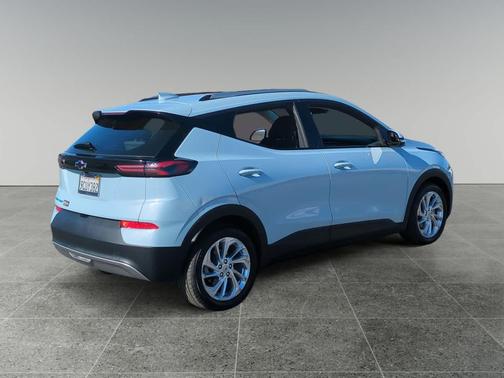 2022 Chevrolet Bolt EUV FWD LT