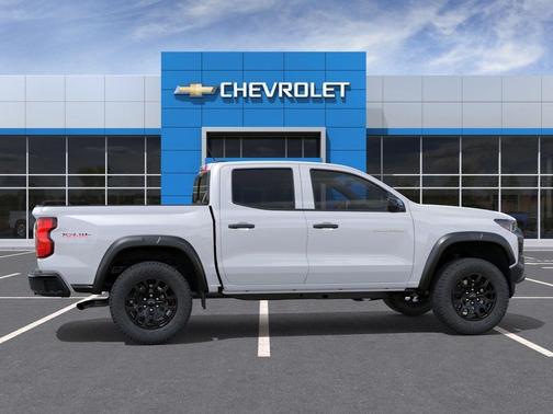 Summit White 2026 Chevrolet Colorado Trail Boss