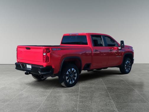 2022 Chevrolet Silverado 2500 Custom