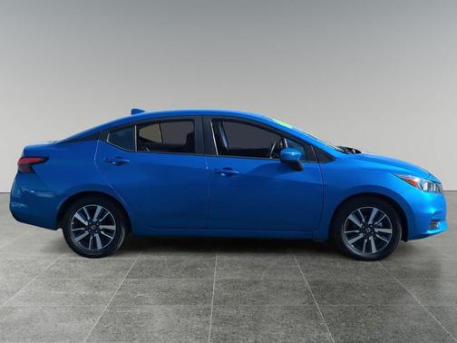 2021 Nissan Versa 1.6 SV