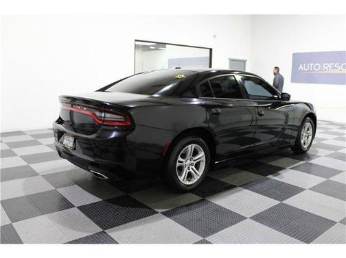 2015 Dodge Charger SE