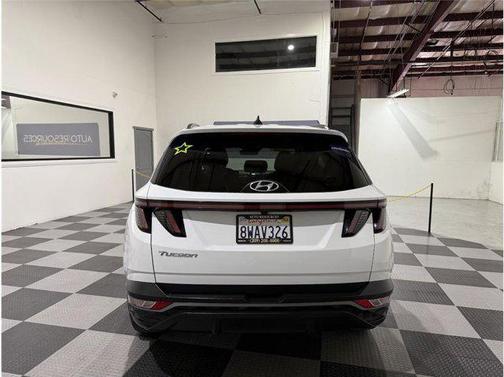 2022 Hyundai TUCSON SEL