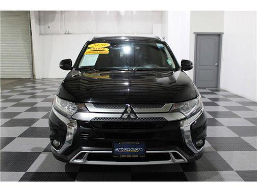 2020 Mitsubishi Outlander SP