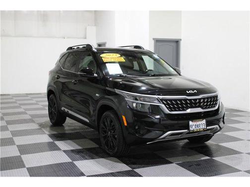 2023 Kia Seltos Nightfall Edition