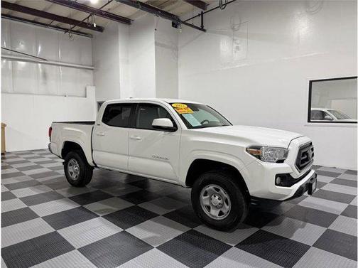 2022 Toyota Tacoma SR5