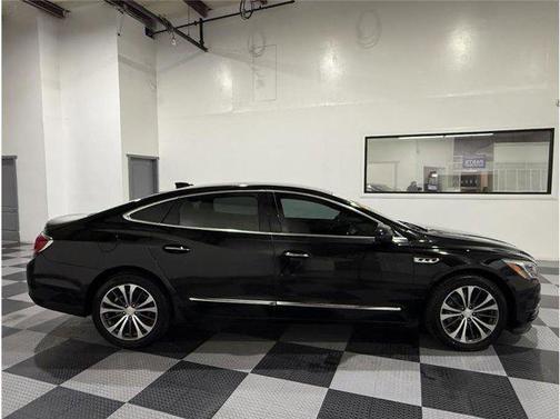 2017 Buick LaCrosse Essence